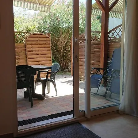 Les Jardins De La Volane דירה