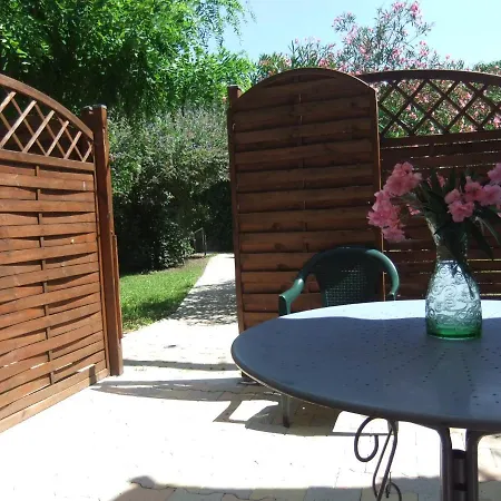 Apartment Les Jardins De La Volane Vals-les-Bains