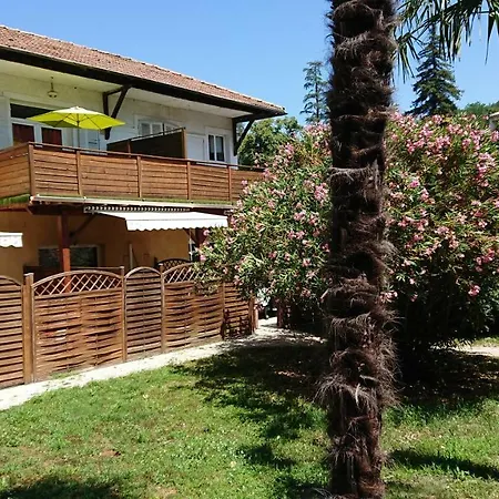 Apartment Les Jardins De La Volane Vals-les-Bains