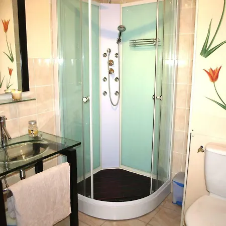 Les Jardins De La Volane Apartment